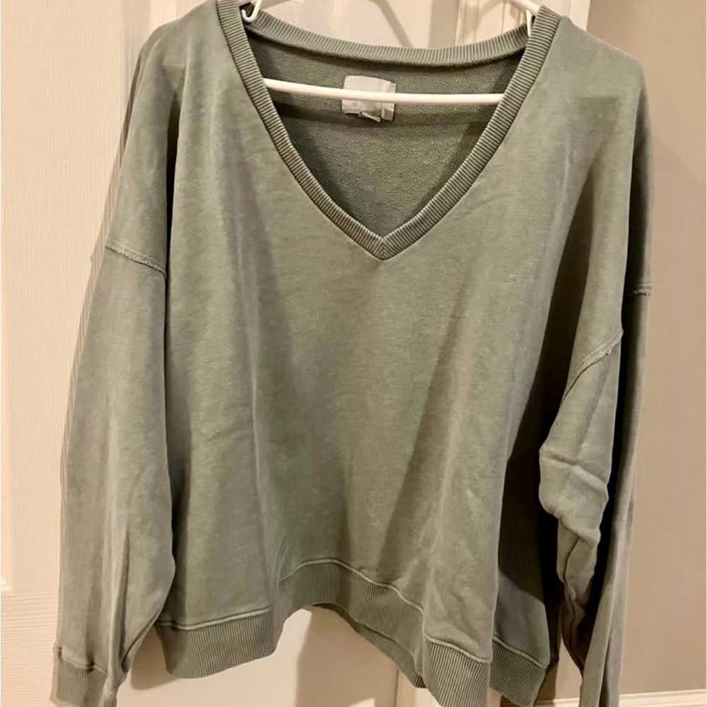 V-Neck Grey-Green Sweatshirt